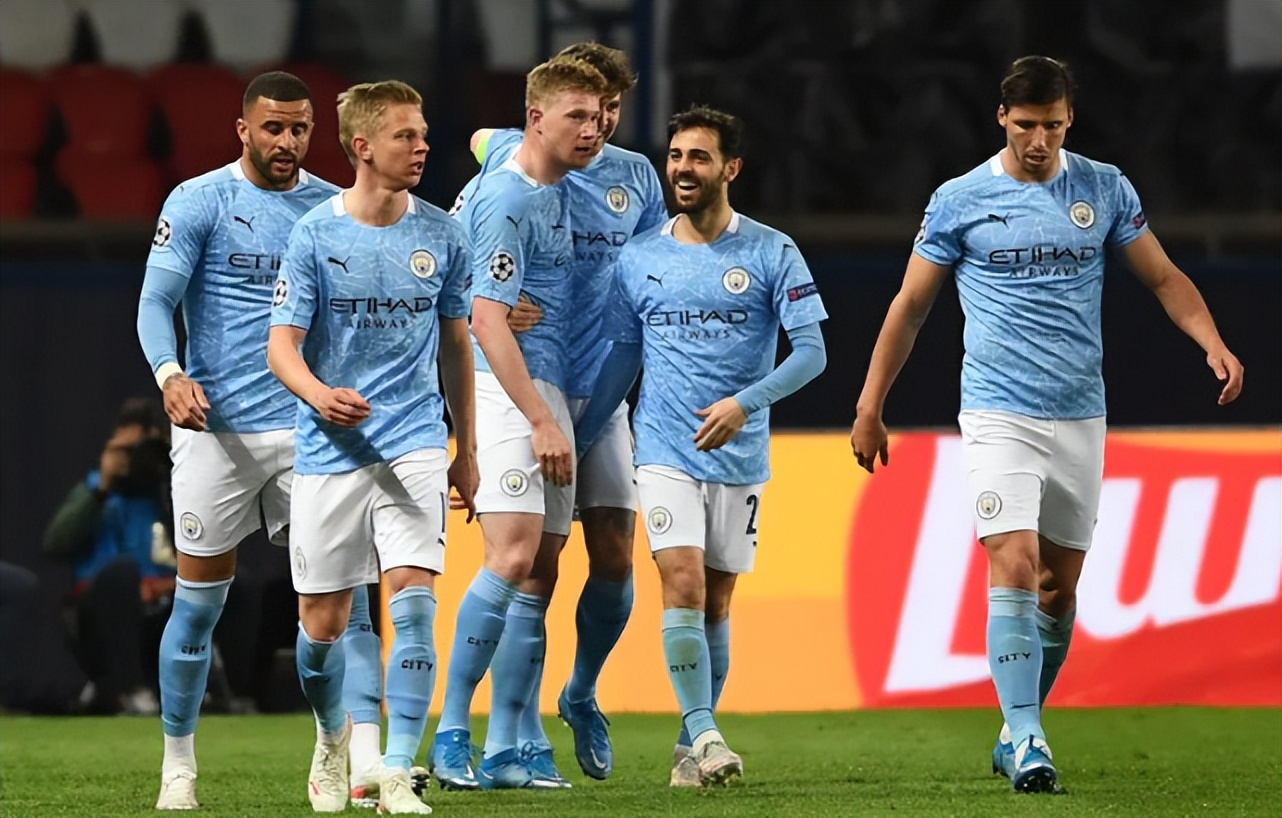 逼迫进攻者 逼迫进攻者