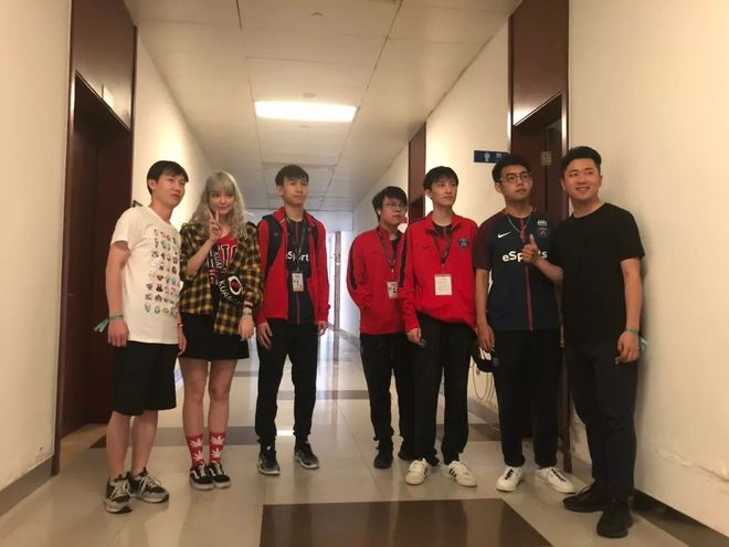 牌而言